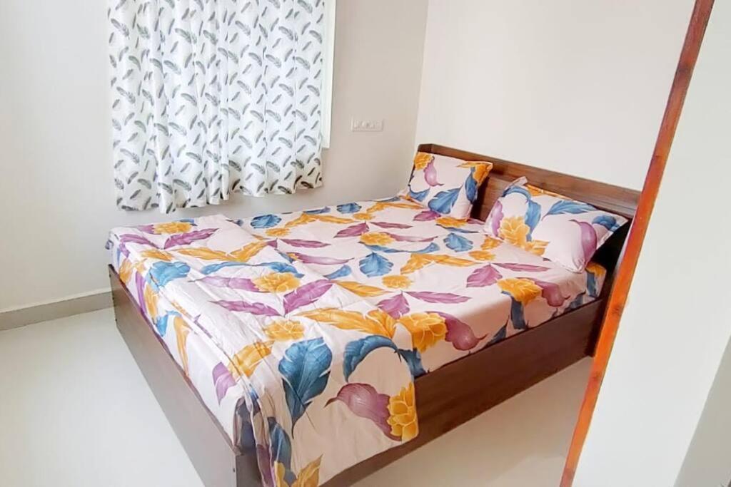 Servostay 2 Bhk Fully Furnished In Hafeezpet #301 Hyderabad Exterior photo